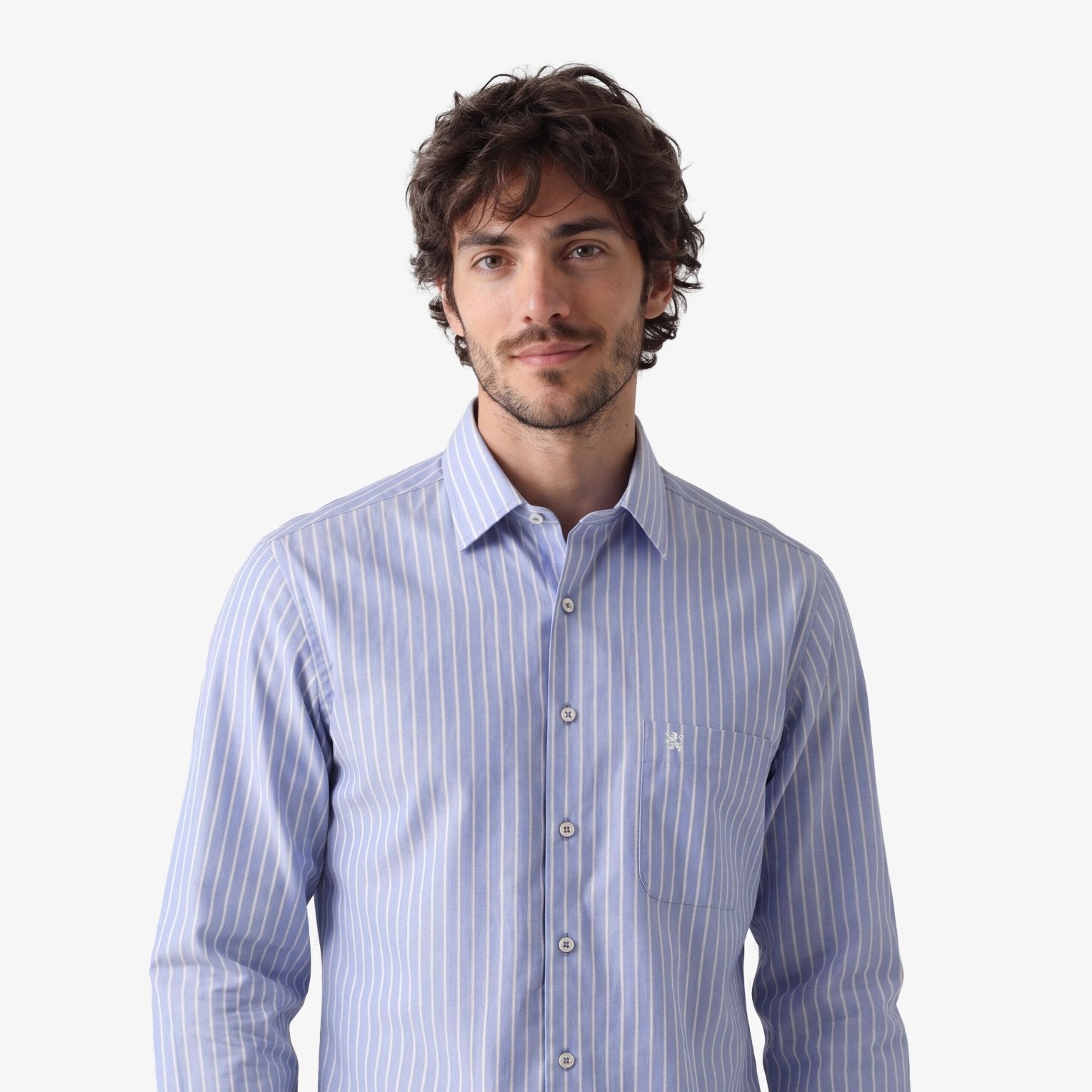 Manchester camisa casual Elite 100% algodón wrinkle free azul cielo a rayas de manga larga con bolsillo, en modelo, para hombre