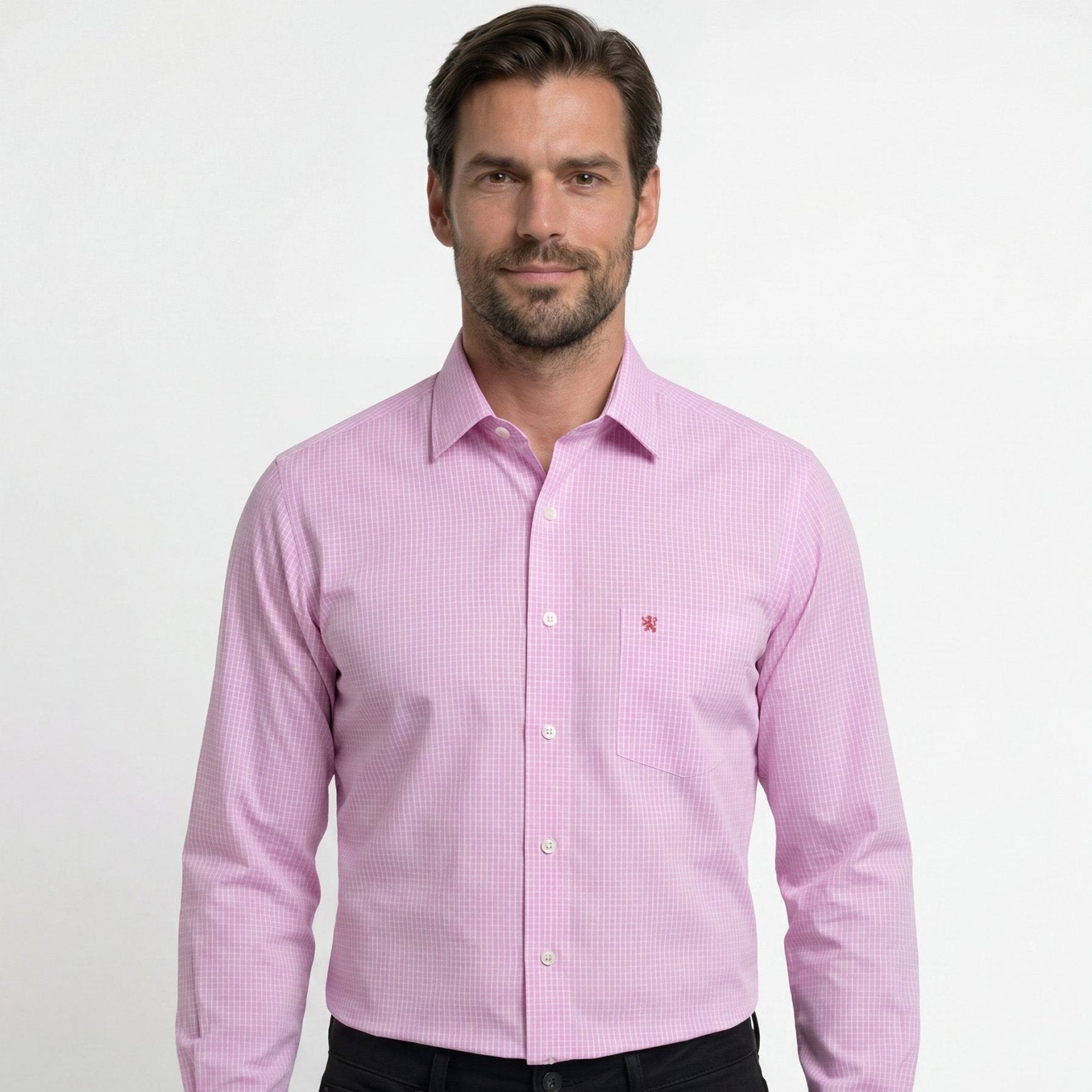 Manchester Camisa de Vestir en Algodón Puro: Regular Fit, Cuello Roma y Puño Ejecutivo color piñon para hombre