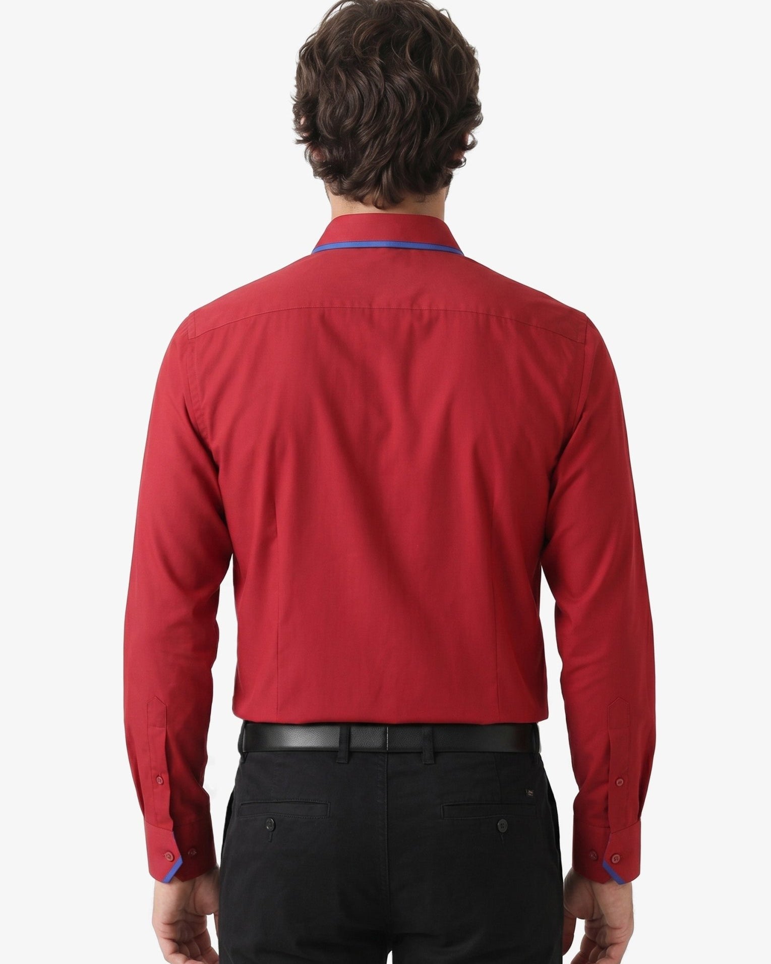 Manchester Camisa de Vestir Lisa Corte Slim Fit Cuello Roma color vino para hombre