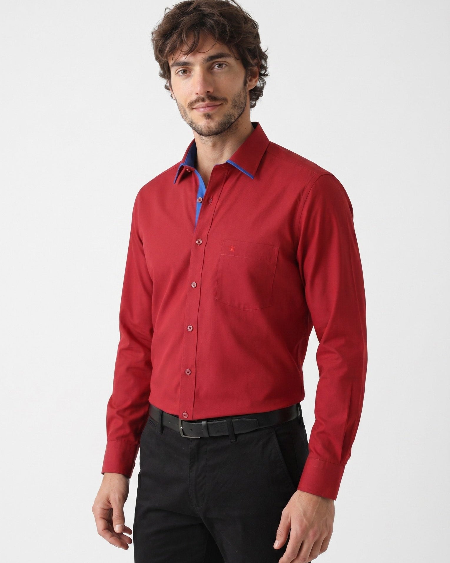 Manchester Camisa de Vestir Lisa Corte Slim Fit Cuello Roma color vino para hombre
