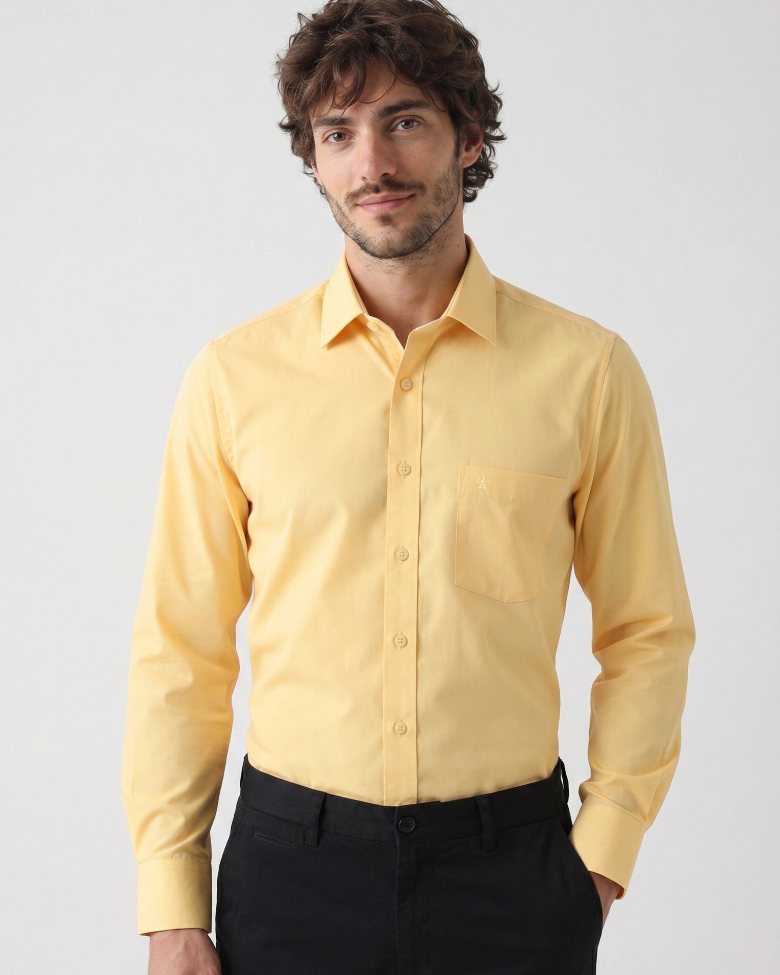 Manchester Camisa de Vestir Lisa Slim Fit con Puño Convertible y Un Bolsillo Mezcla Algodón color trigo para hombre