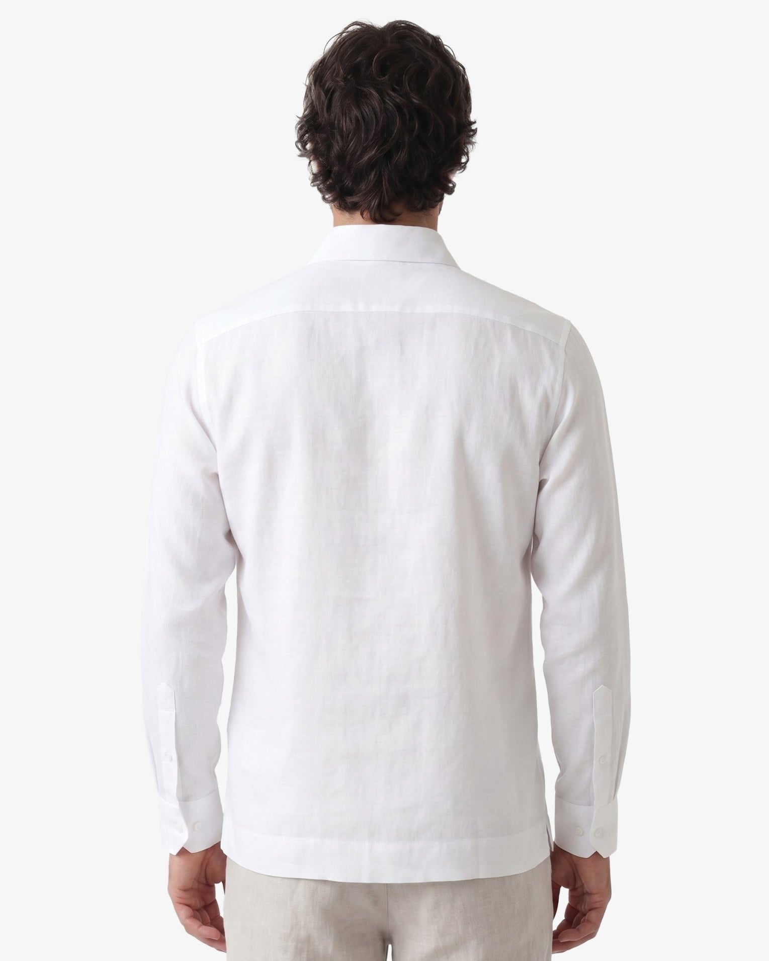 Manchester Guayabera Premium con Bordado Geométrico Elegante - Manchester