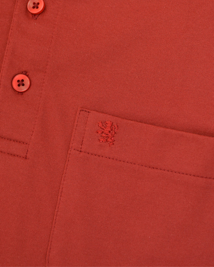 Manchester Polo en Rojo Manga Corta Lisa en Poliéster-Algodón Regular Fit Vista Logo