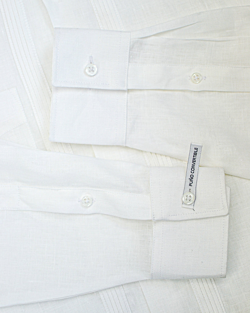 Guayabera de Lino Manga Larga Blanca Detalle Manga Convertible