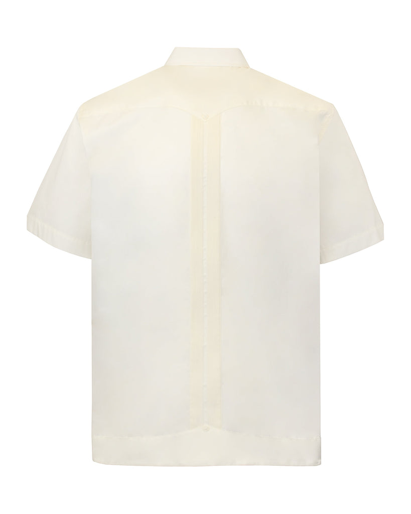 {"altText": "Manchester Guayabera Manga Corta con Cuello M\u00f3naco Vista Trasera en Hueso", "color": "HUESO", "url": "https://cdn.shopify.com/s/files/1/0762/6925/7013/files/3431-H_Hueso_2.jpg?v=1702478689"}