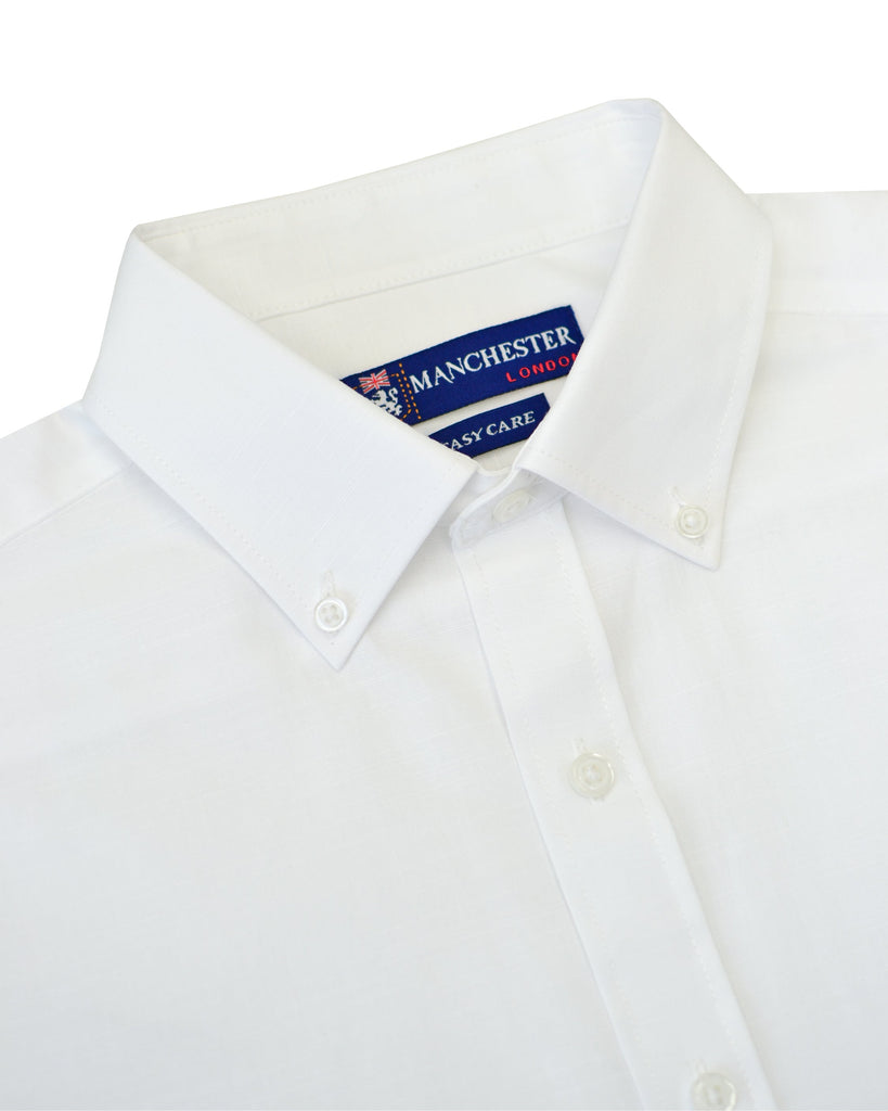 Manchester Camisa Manga Corta Regular Fit en Blanco con Algodón y Poliéster Vista Cuello