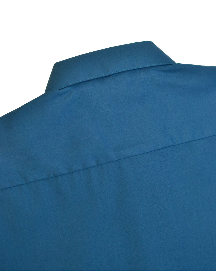 Manchester Camisa Casual un Bolsillo Cuello Vista Trasera en Petroleo