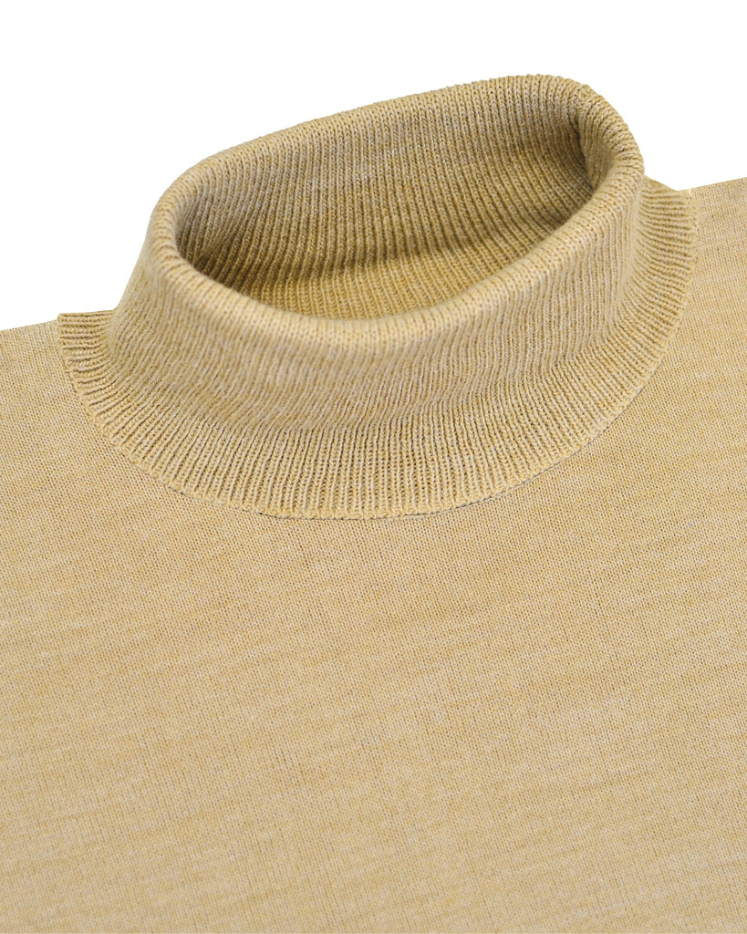 Manchester Sueter Beige Slim Fit en Acrilico Vista Cuello de Tortuga
