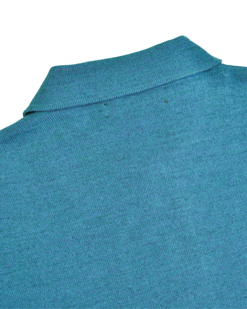 Manchester Sueter en Turquesa Cuello con Botones Slim Fit en Acrilico Vista Cuello de Espalda