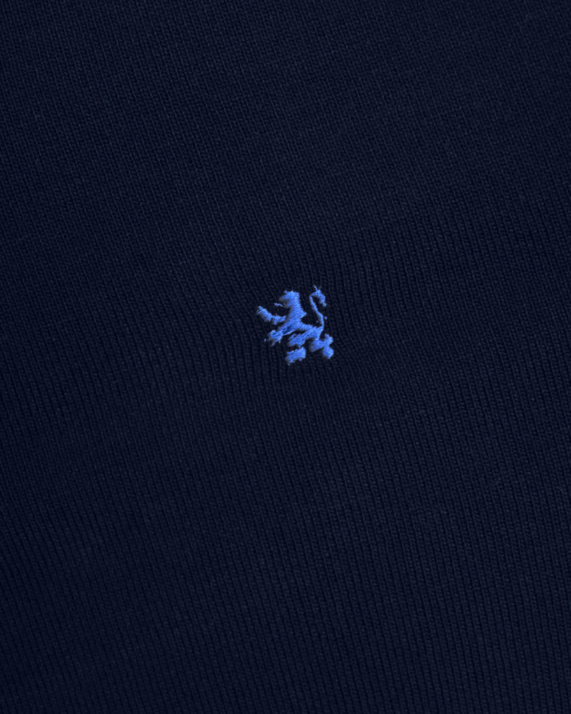 Manchester Sueter Marino Cuello con Botones Slim Fit Vista Logo Bordado