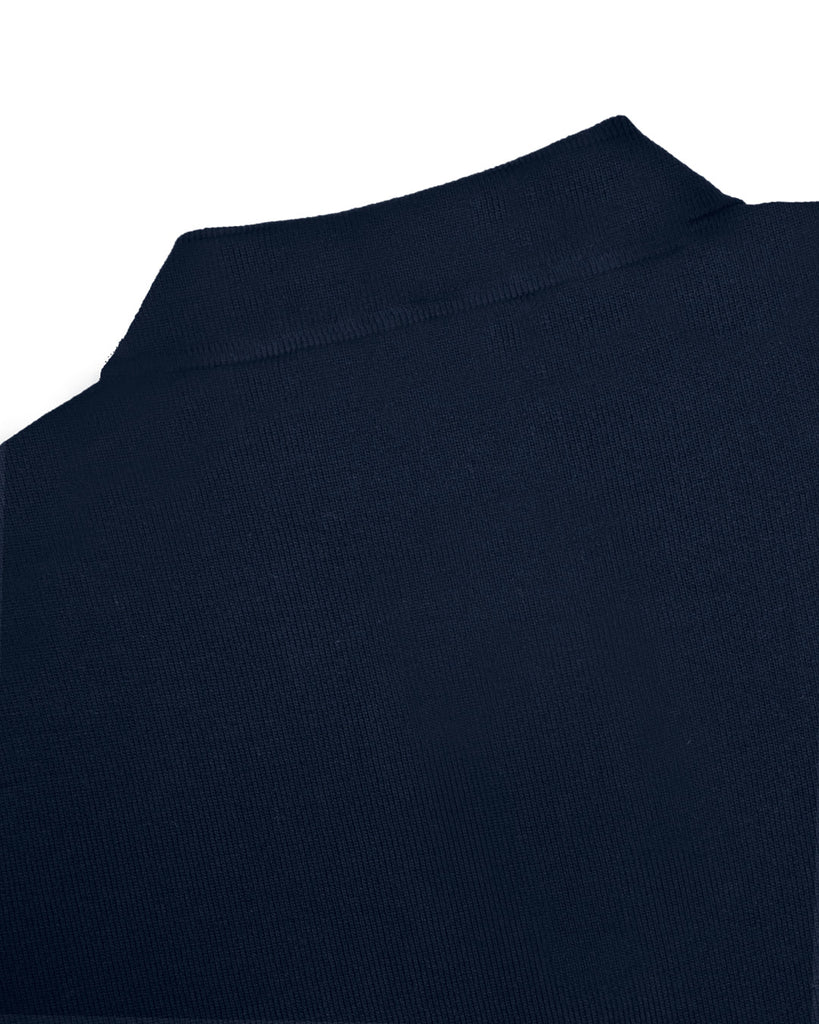 Manchester Sueter Marino Cuello con Botones Slim Fit Vista Cuello de Espalda