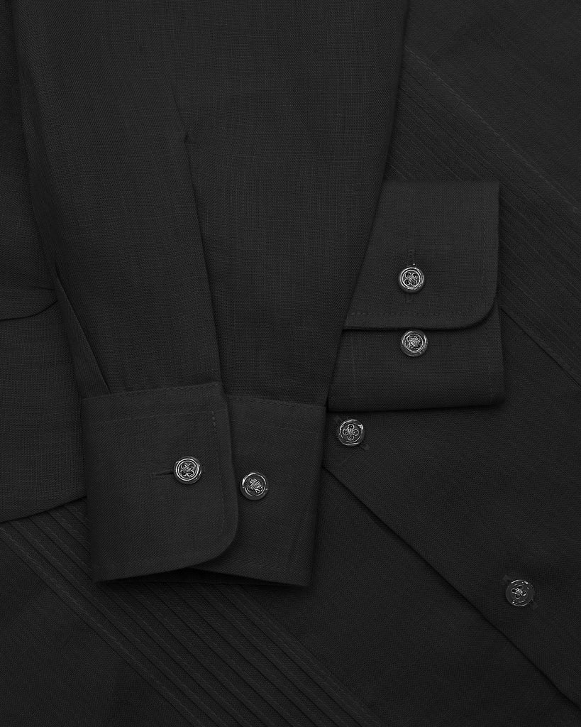 Manchester Junior Guayabera de Lino Manga Larga Vista Alforza y Botones en Negro