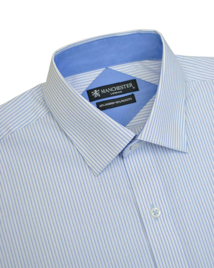 {"altText": "Manchester Camisa de Vestir Regular Fit Celeste a Rayas Pu\u00f1o Convertible Vista Cuello", "color": "CELESTE", "url": "https://cdn.shopify.com/s/files/1/0762/6925/7013/files/5604-F_Celeste_3.jpg?v=1704931153"}
