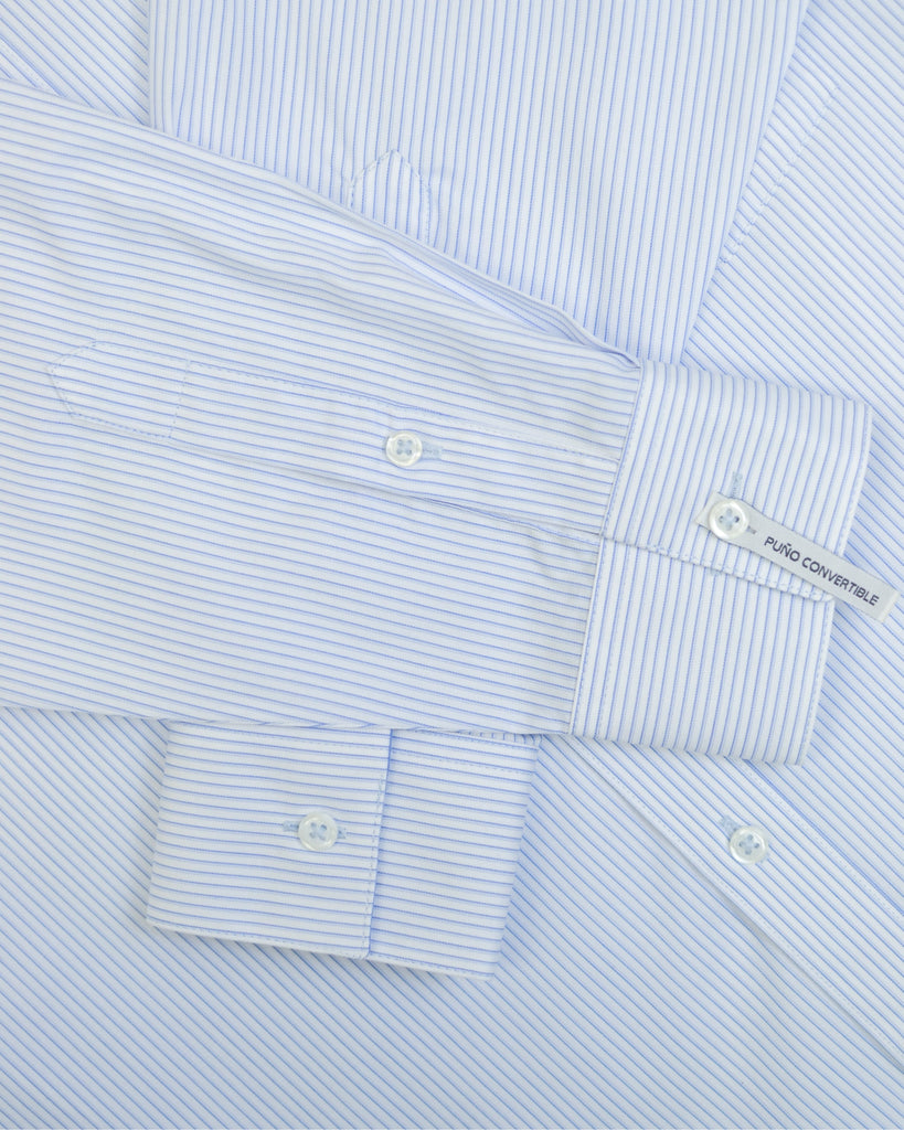 {"altText": "Manchester Camisa de Vestir Regular Fit Celeste a Rayas Pu\u00f1o Convertible Vista de Mangas", "color": "CELESTE", "url": "https://cdn.shopify.com/s/files/1/0762/6925/7013/files/5604-F_Celeste_5.jpg?v=1704931153"}
