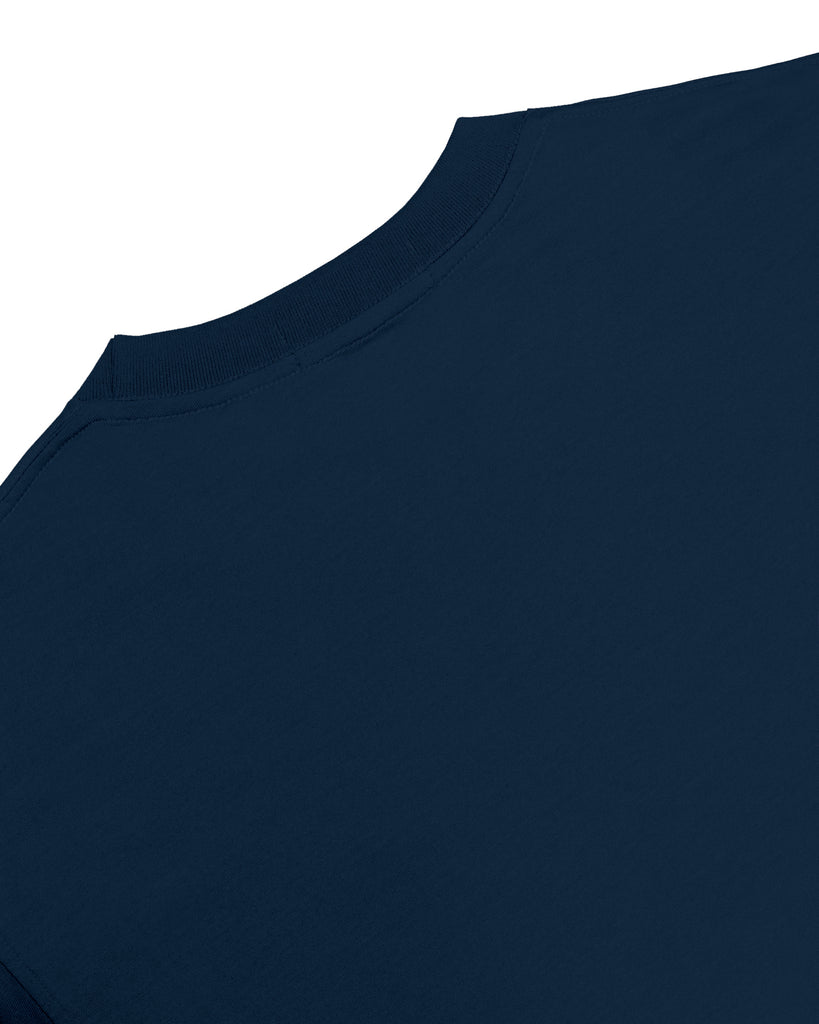 {"altText": "Manchester Polo en Marino Regular Fit Manga Larga Vista Trasera Cuello", "color": "MARINO", "url": "https://cdn.shopify.com/s/files/1/0762/6925/7013/files/1036-U_Marino_6.jpg?v=1704404883"}