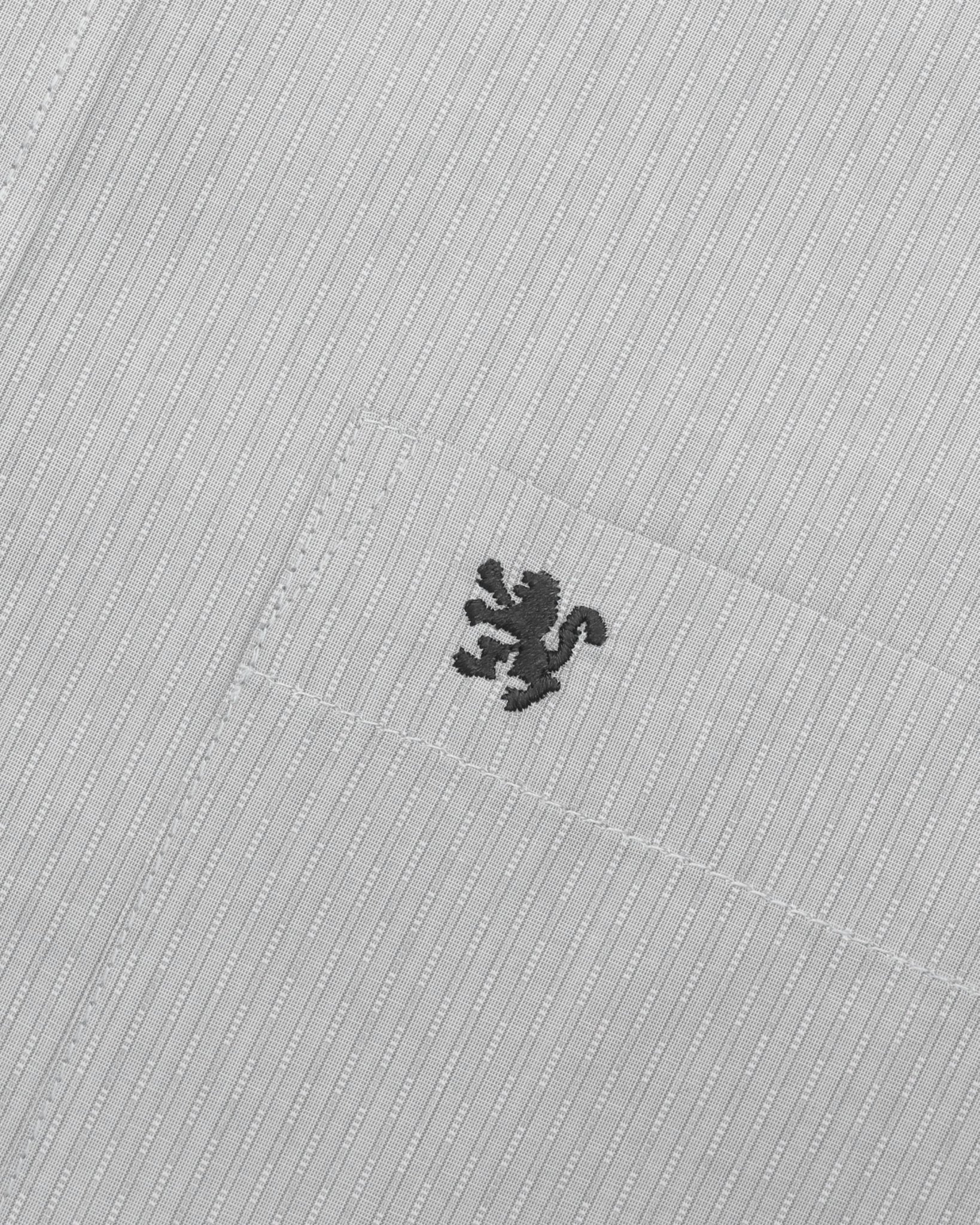Manchester Camisa Casual Button Down Micro Rayas y Bolsillo Frontal - Manchester