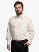Manchester camisa de vestir big and tall con cuello ajustable blanca de manga larga con bolsillo, en modelo, para hombre
