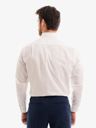 Manchester Camisa de Vestir - Cuello Ajustable con Bolsillo color blanco para hombre