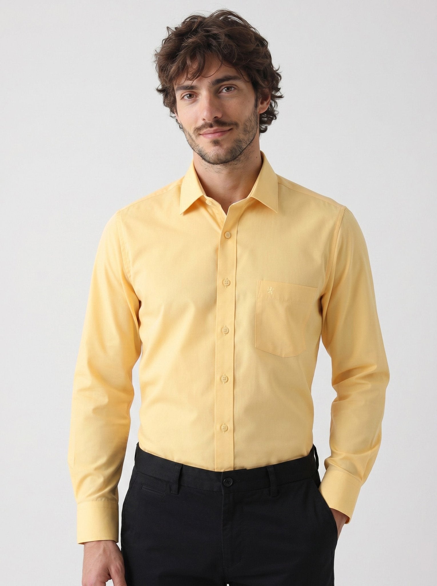 Manchester Camisa de Vestir Lisa Slim Fit con Puño Convertible y Un Bolsillo Mezcla Algodón color trigo para hombre