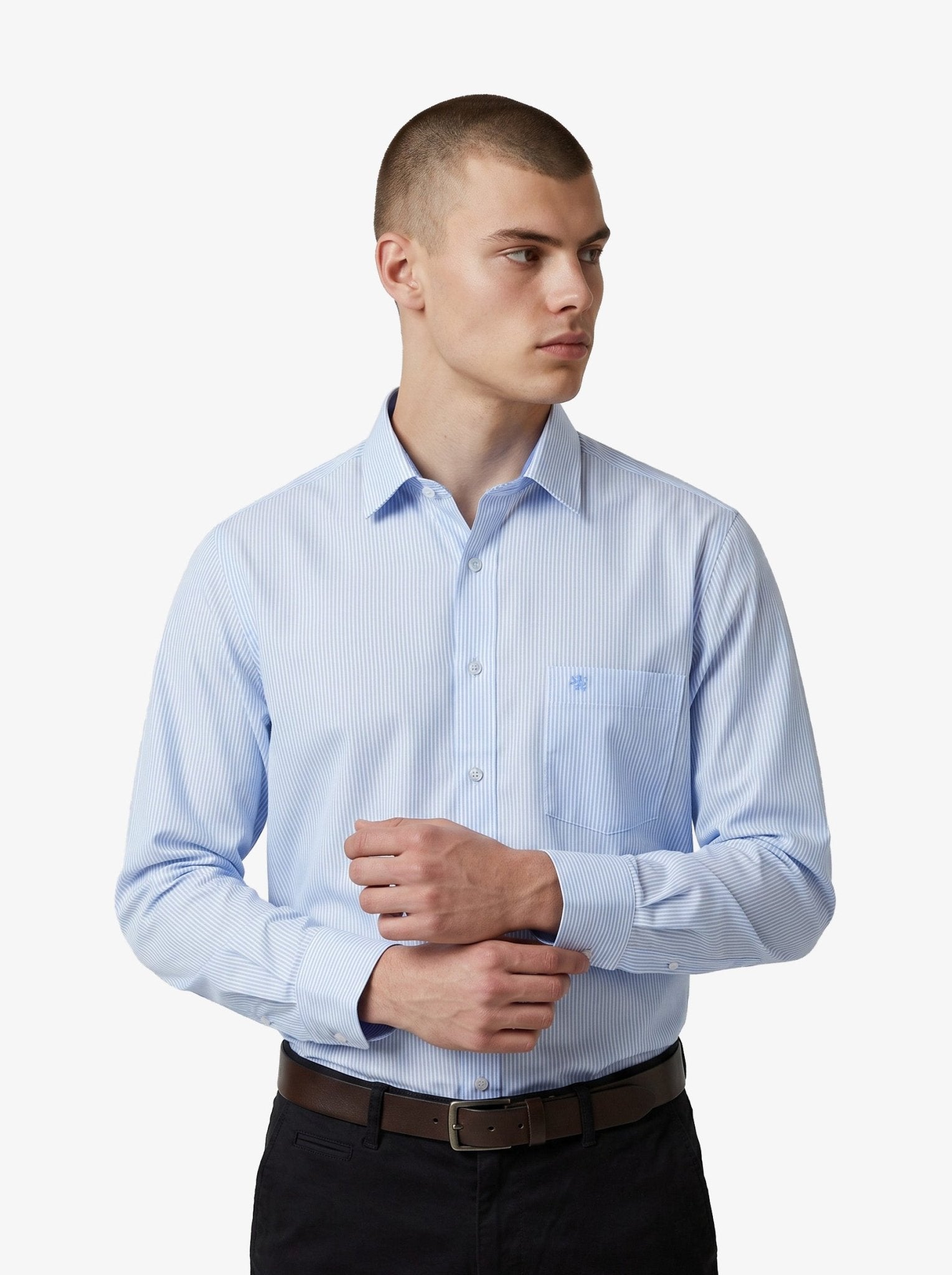 Manchester Camisa de Vestir Regular Fit a Rayas color celeste para hombre