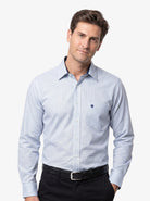 Manchester Camisa de Vestir Regular Fit con Diseño de Círculos Pequeños en Algodón y Puño Convertible - Manchester