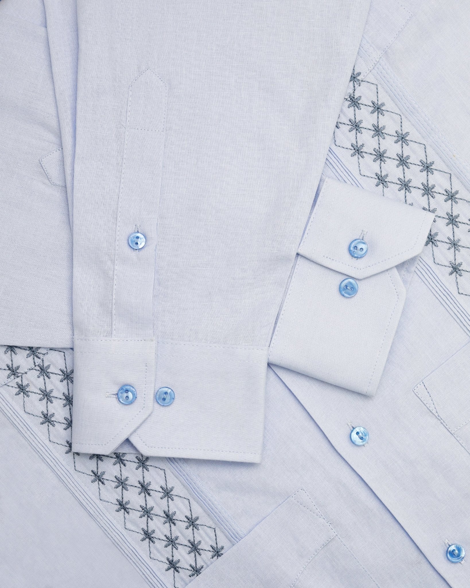 Manchester Guayabera Bordada Floral Premium Manga Larga - Manchester
