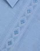 Manchester Guayabera Bordado Geométrico y Alforzas Finas - Manga Corta - Manchester