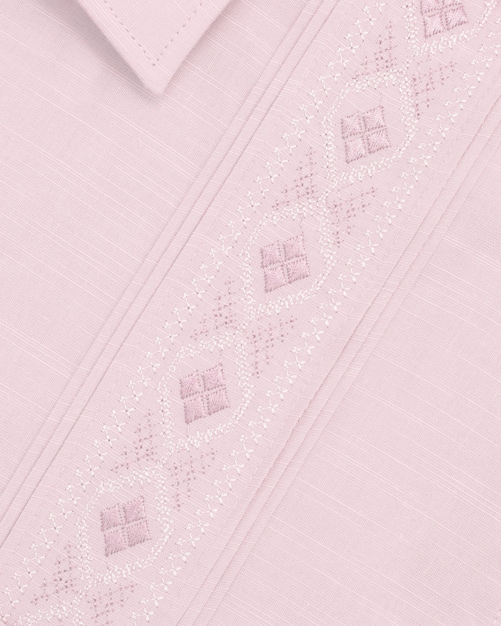 Manchester Guayabera Bordado Geométrico y Alforzas Finas - Manga Corta - Manchester