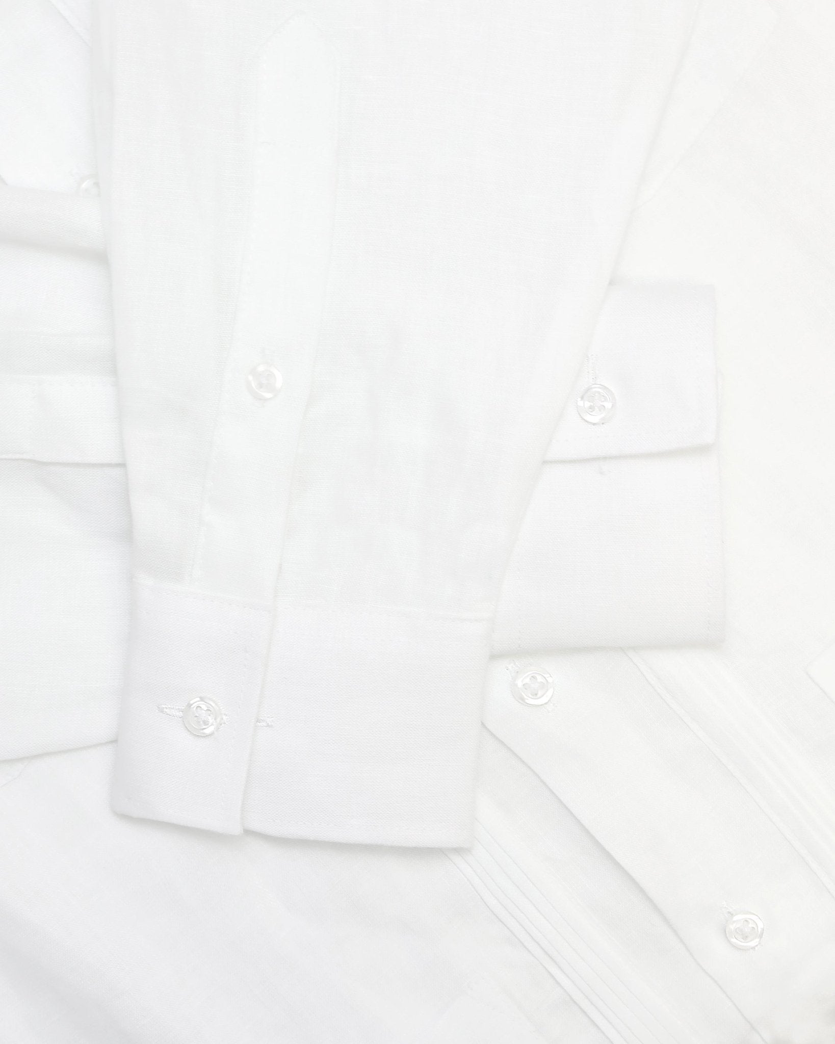 Manchester Guayabera Lisa con Puño Convertible de Lino - Manchester