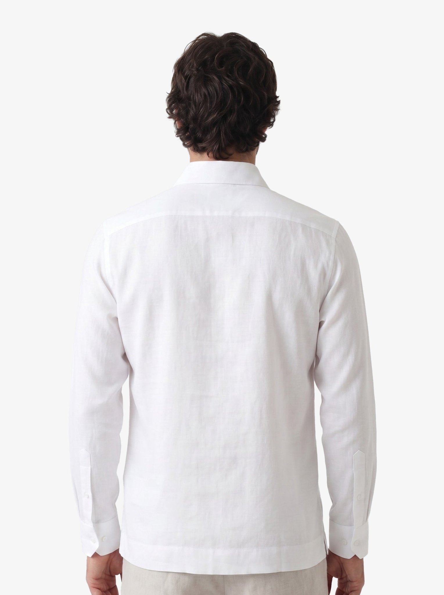 Manchester Guayabera Premium con Bordado Geométrico Elegante - Manchester