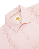 Manchester Guayabera Premium con Bordado Geométrico Elegante - Manchester