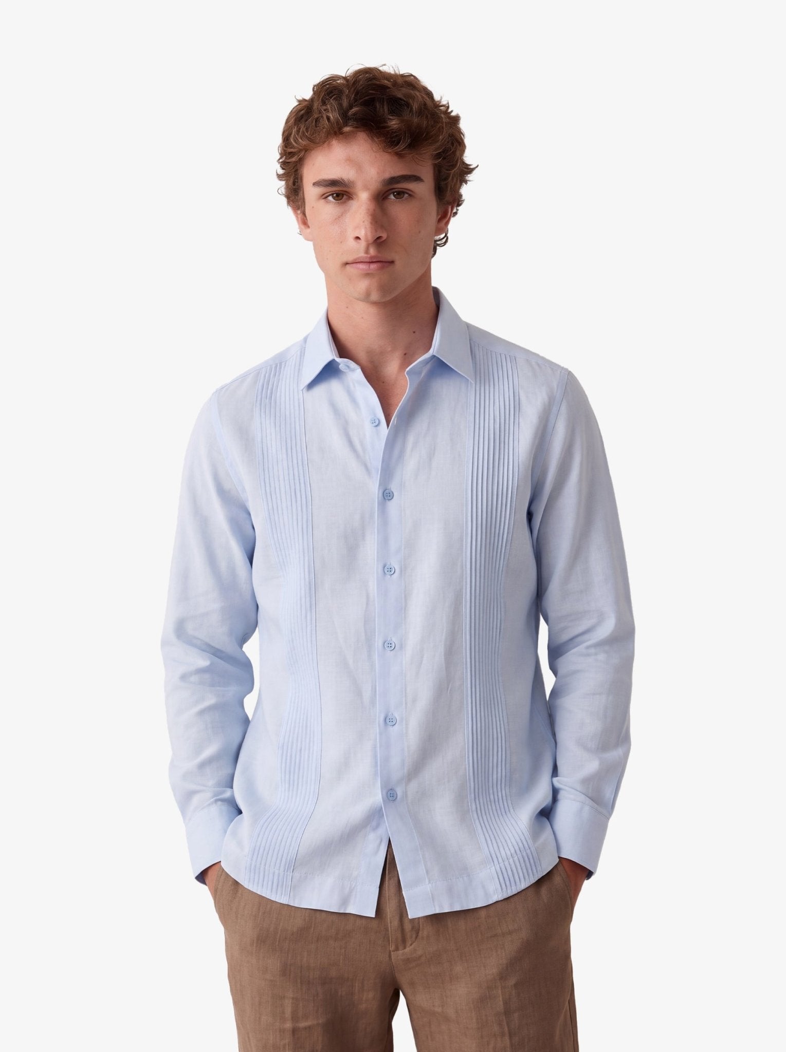 Manchester Guayabera sin Bolsas Slim Fit con Puño Convertible de Lino - Manchester