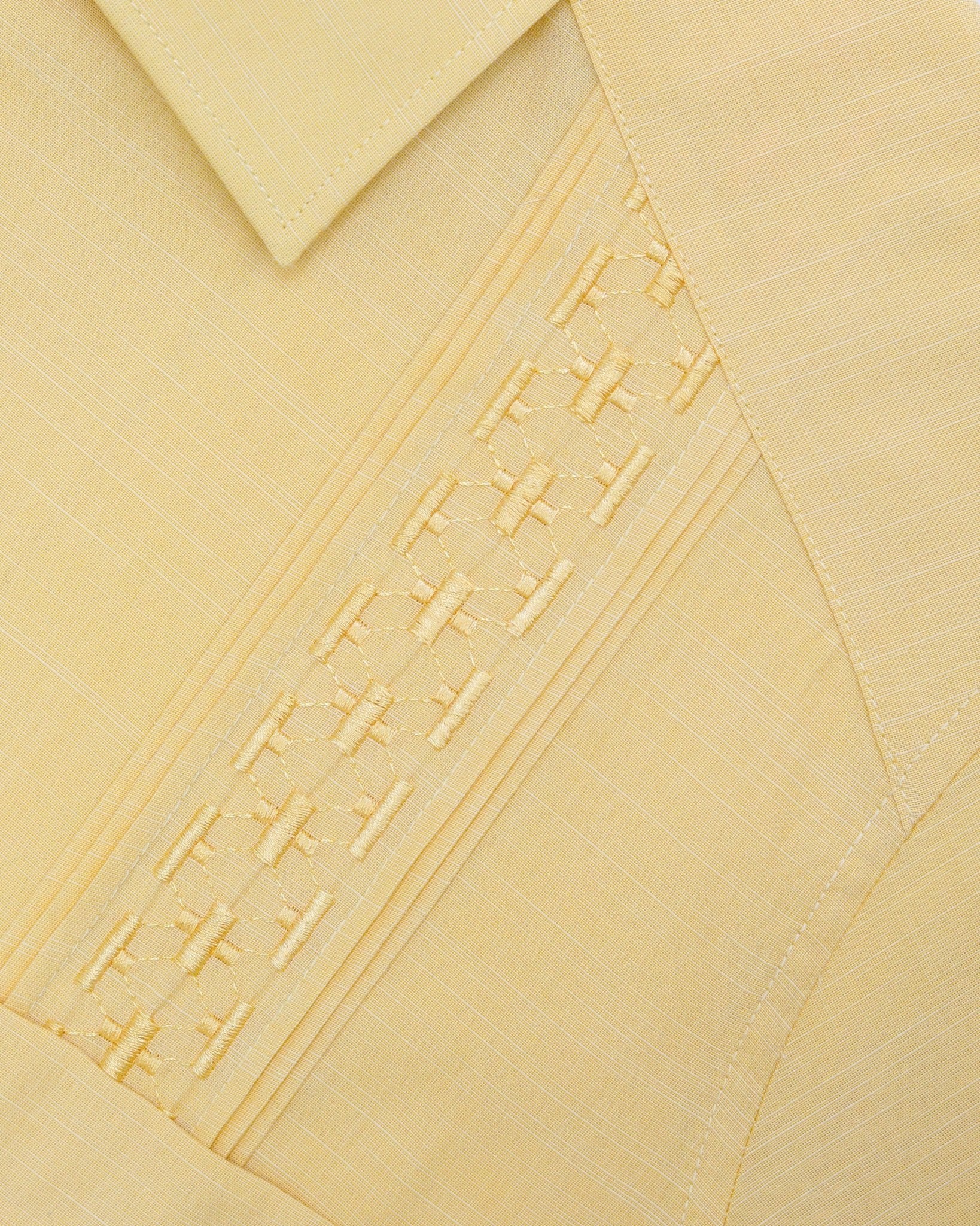 Manchester Guayabera Tradicional Alforzas Bordado Vertical - Manchester