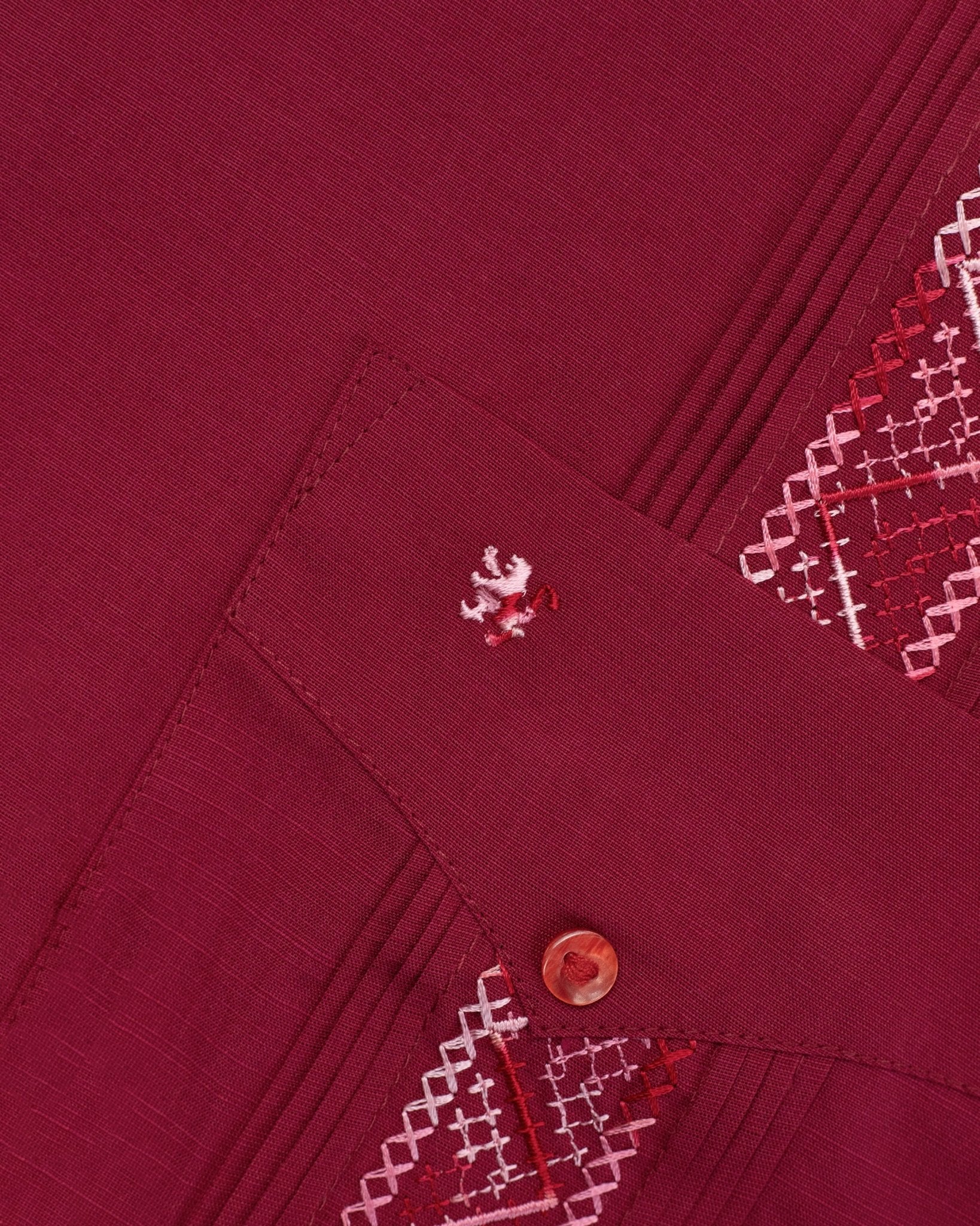 Manchester Guayabera Tradicional Slim Fit Alforzas Bordado - Manchester