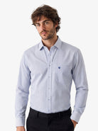 Manchester Regular Fit Camisa de Vestir Manga Larga Cuello Roma en Algodón-Poliéster - Manchester
