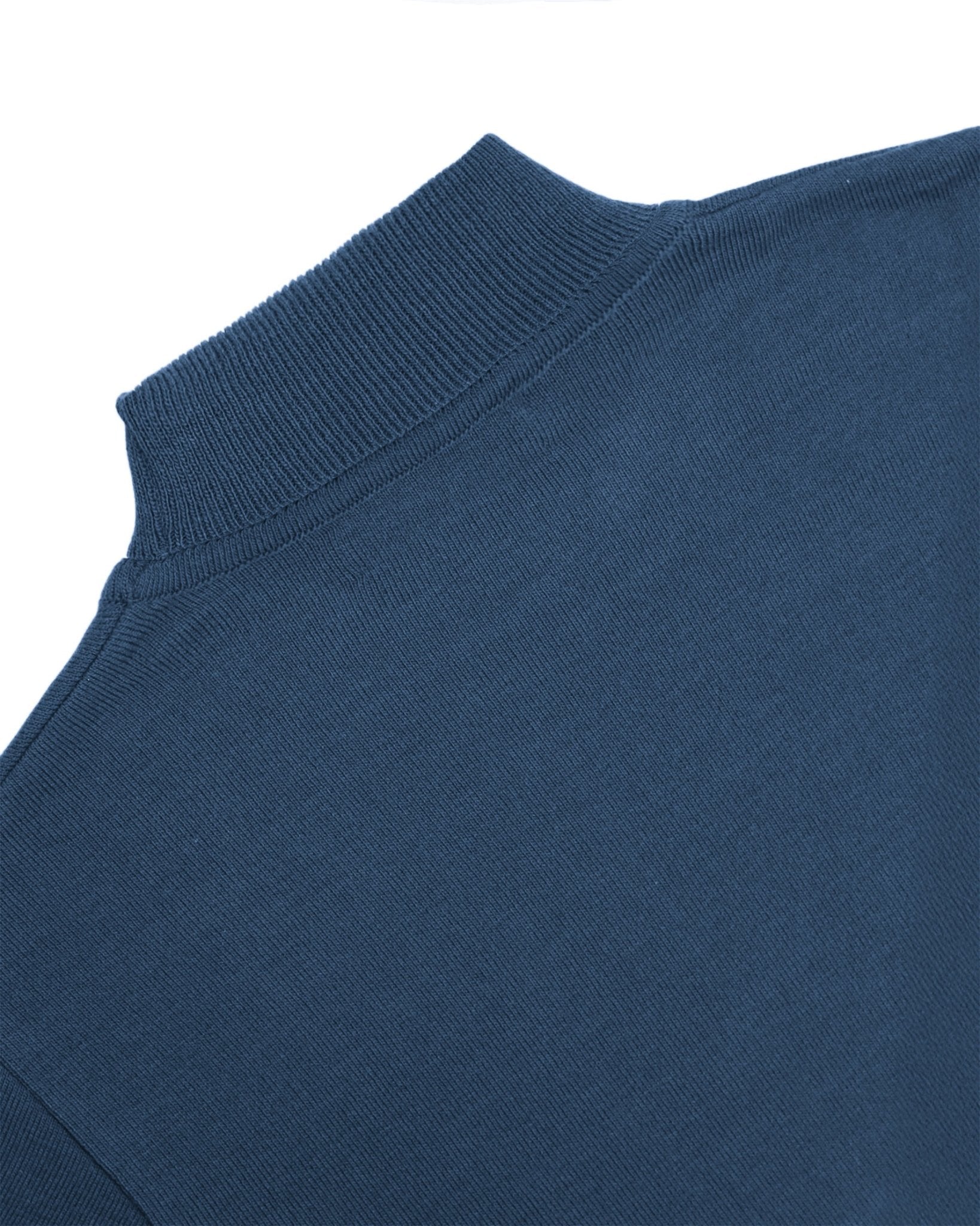 Manchester Sweater con Cuello Tortuga color azul jaspe para hombre